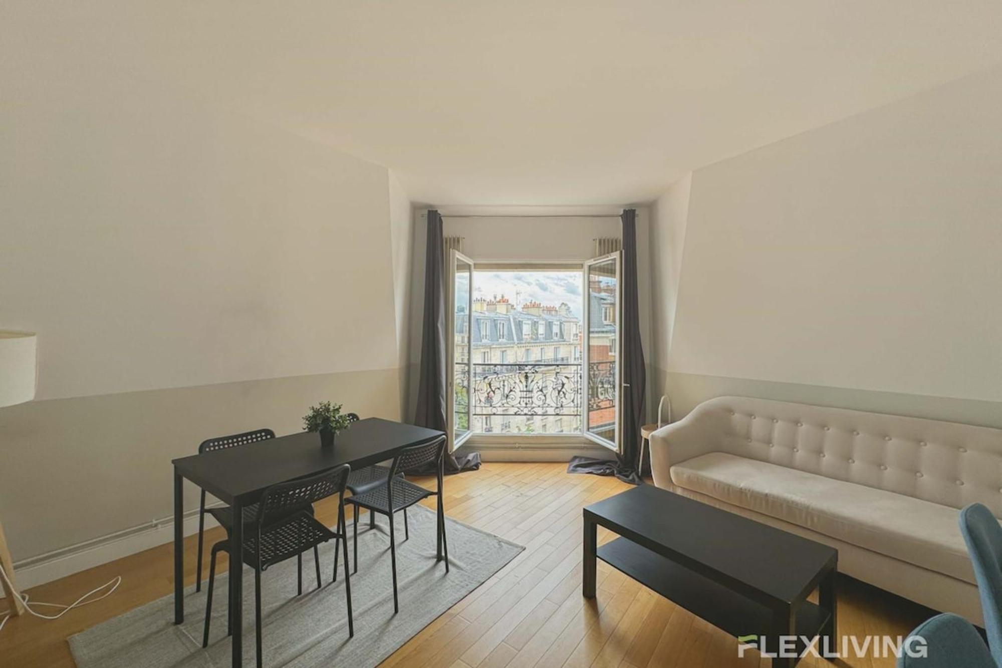 Flexliving- T2 - Prague Apartment